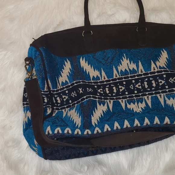 Lovestitch Boho Weekender Duffel Bag - Picture 2 of 8